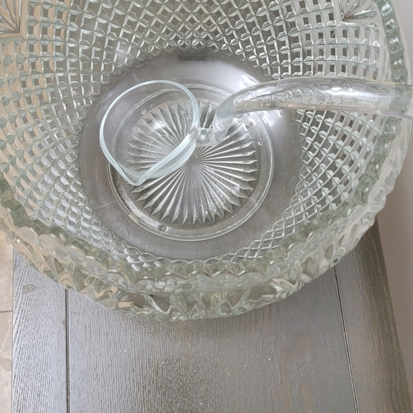 L.E. Smith-Pineapple Cut Punch Bowl Set - Picture 8 of 8